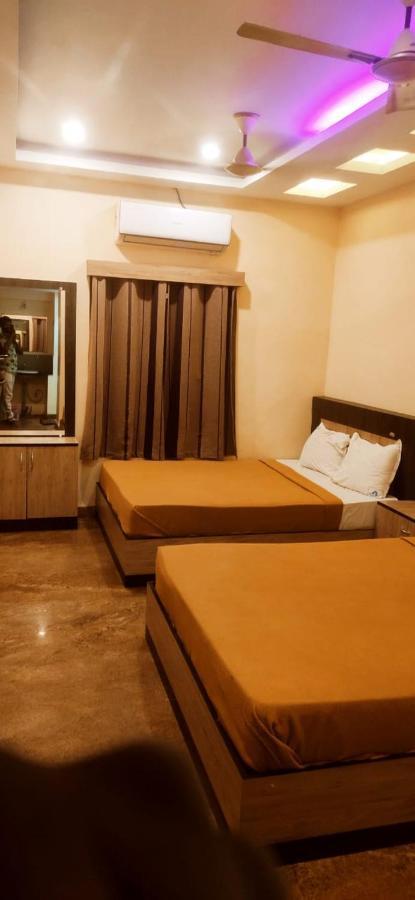 Sree Kumaran Residence Rāmeswaram Екстериор снимка